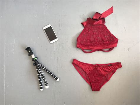 amateur panty selfie|DIY Lingerie Photography: 5 Steps to Taking Your Own Lingerie。